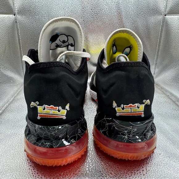 Size 10 Nike Multicolor Space Jam x LeBron 18 Low Sylvester x Tweety CV7562-103 - Picture 9 of 15